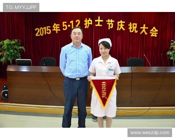 武汉羽毛球队在洲际杯中的团队协作表现分析与点评